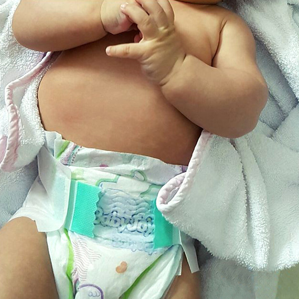 纸尿裤、湿纸巾、面膜