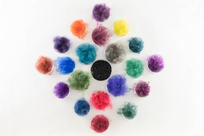 石墨烯涤纶短纤