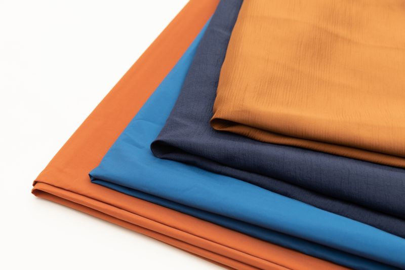 石墨烯涤纶混纺面料